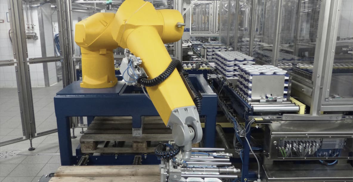 RX160 industrial robot at Chocenska