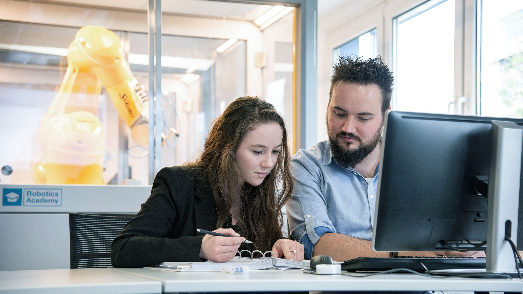 Stäubli Robotics Academy