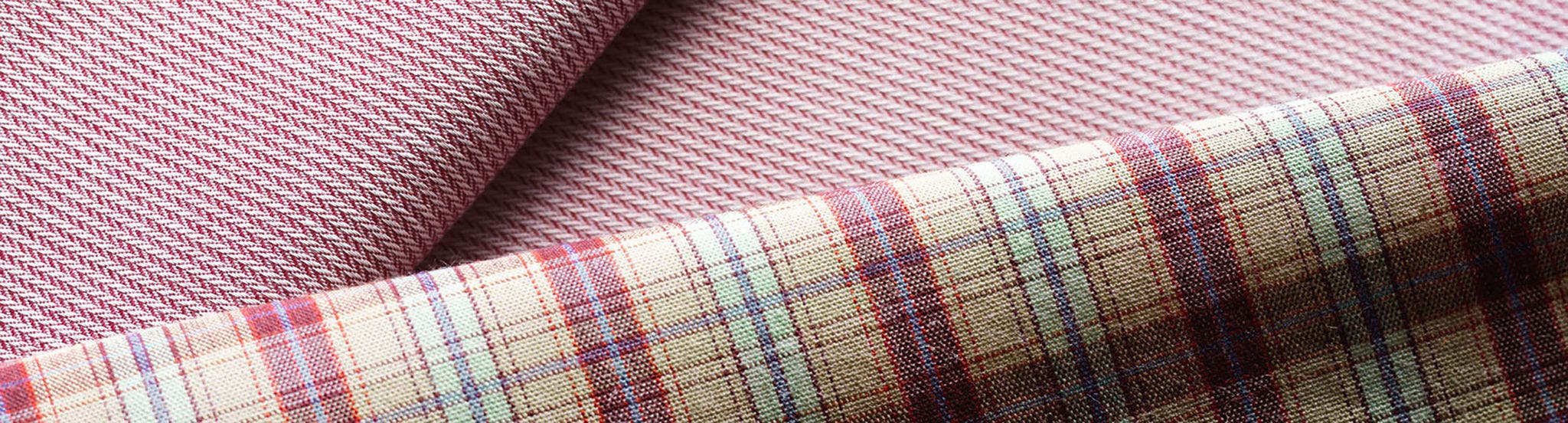 Discover Stäubli rotary dobby adapted to your production of high-end, high-density fabrics or fabrics with technical characteristics.