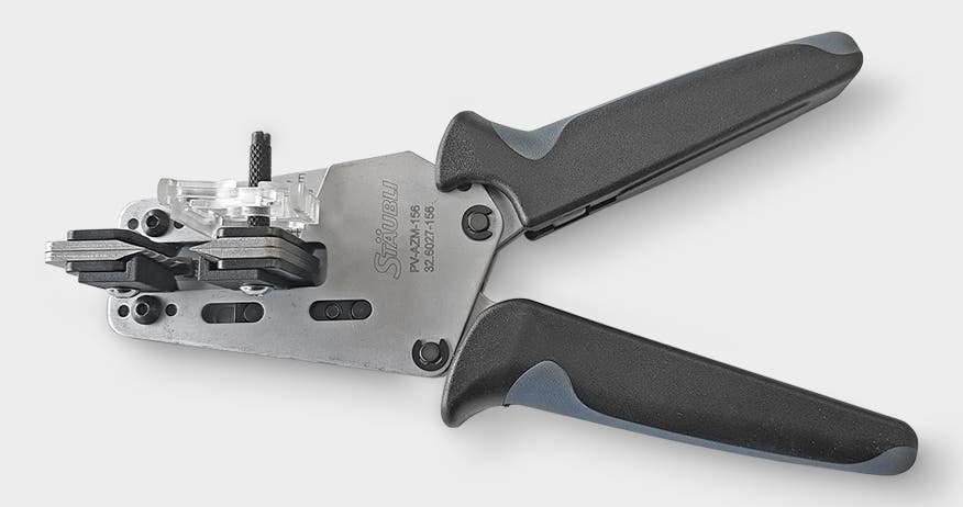 Product image with stripping pliers, dedicated to alternative energies.
