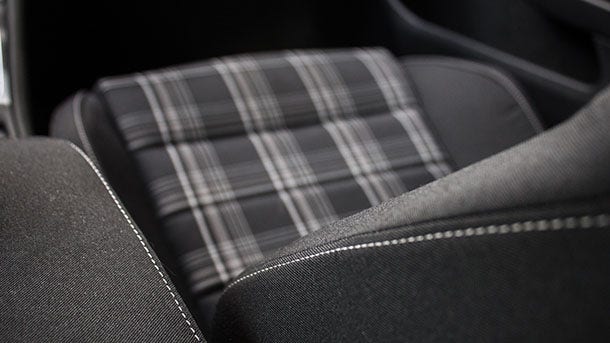 Weaving solutions that improve productivity and quality in vehicle seat fabric weaving