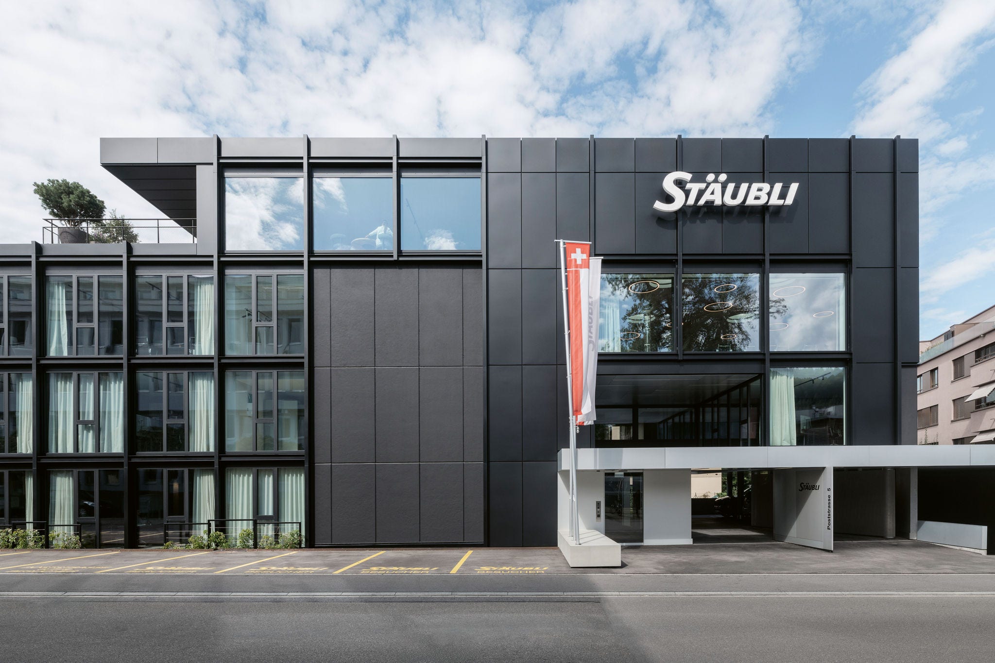 pfaeffikon-switzerland-building