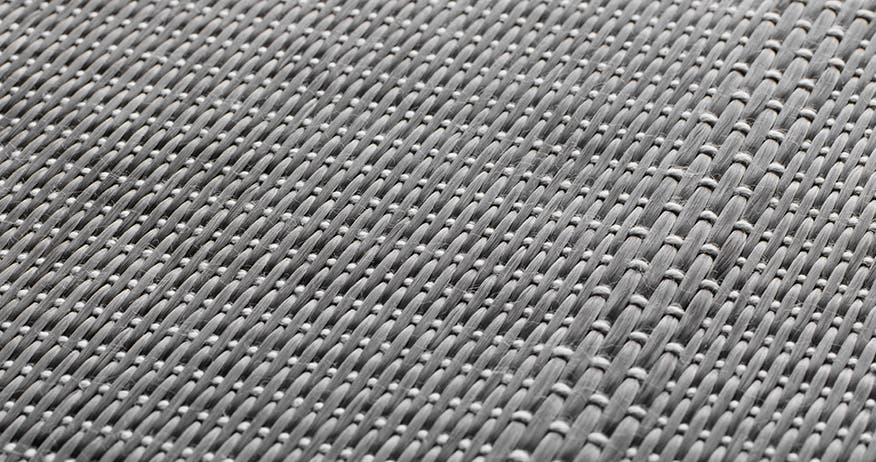 Technical textile showing fail-safe performance, high stiffness and optimum absorption properties in order to reinforce lightweight applications, made of carbon, glass or aramid.
