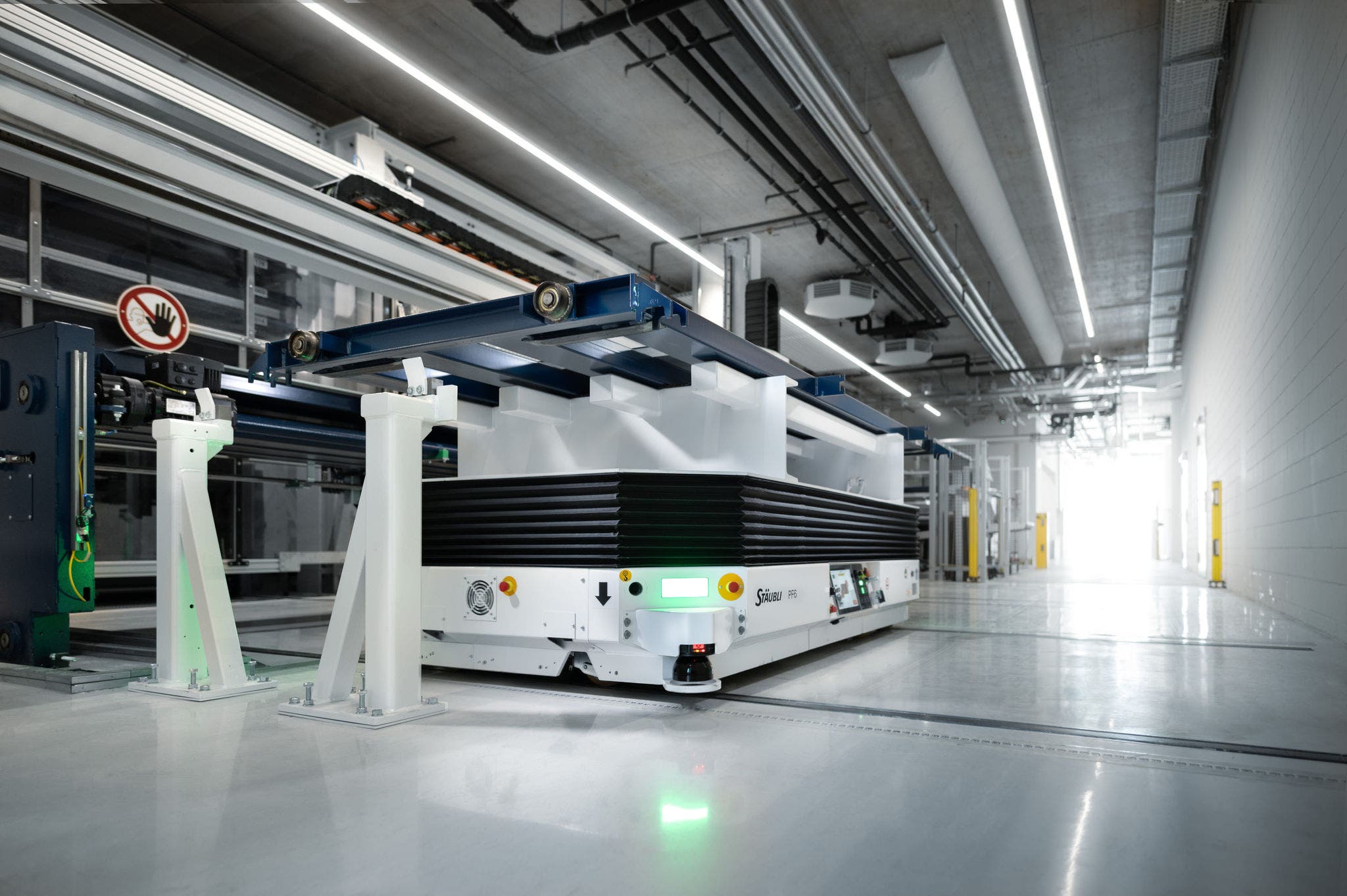 Mobile robotics application at customer V-Zug in Switzerland. PF6 is transporting metal sheets to supply a Trumpf machine. 