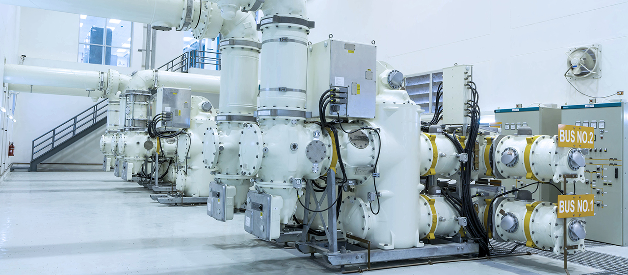 Header image with gas insulated switchgear with Stäubli MULTILAM contact technology