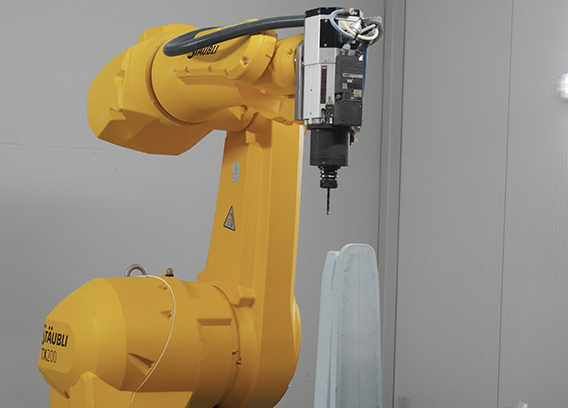 Robot-assisted machining of CFRP parts particularly for automation in batch size one