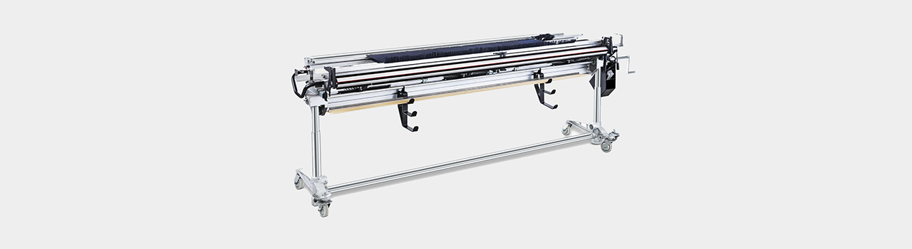 The TPF3 tying frame is the perfect complement for Stäubli warp tying machines MAGMA and TOPMATIC.